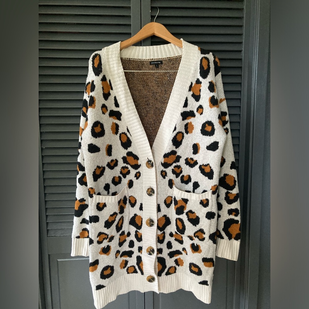 ⬇️Leopard Print Cardigan